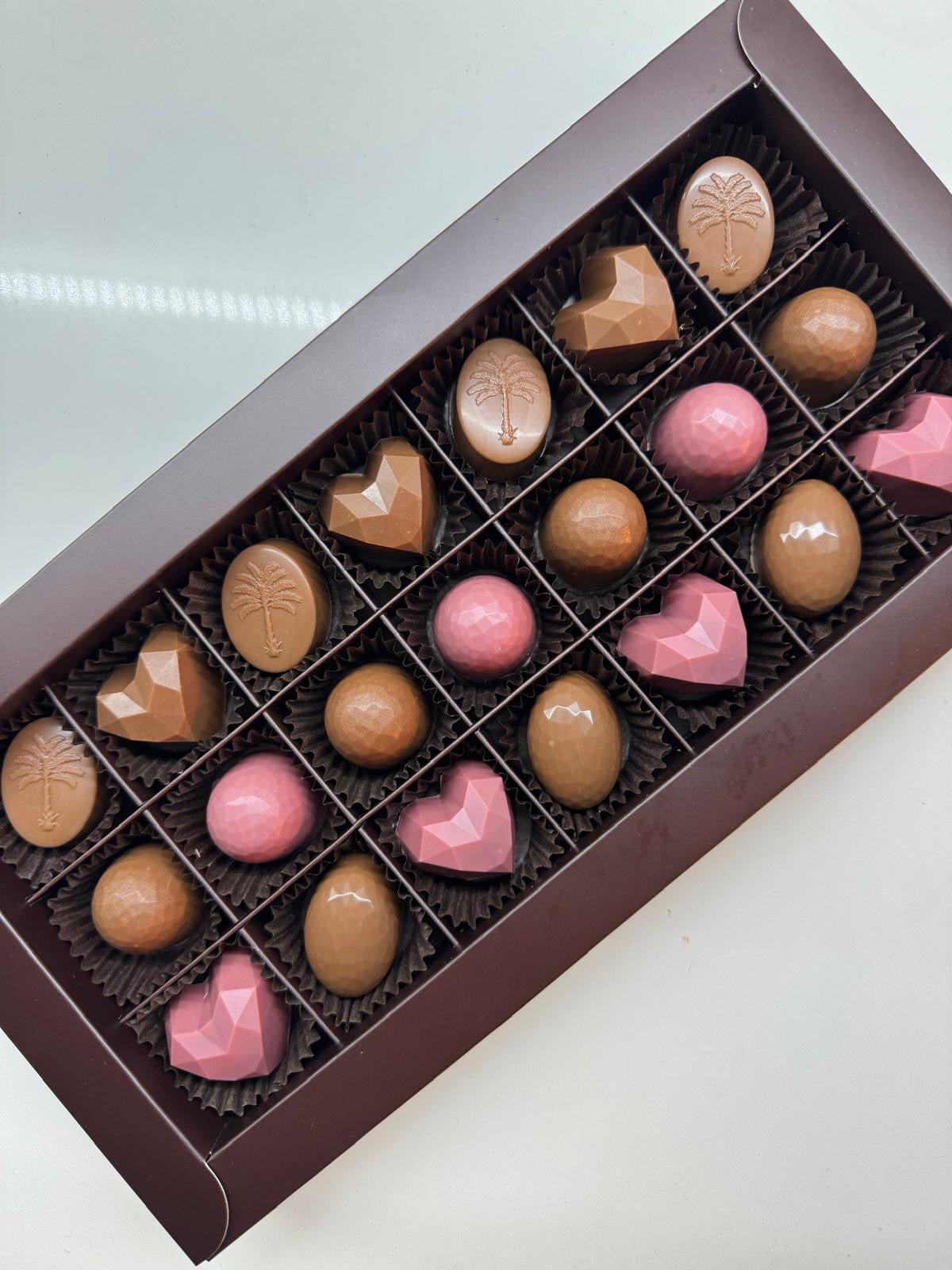 Premium handmade chocolate bonbons set (available for purchase only with flowers)
