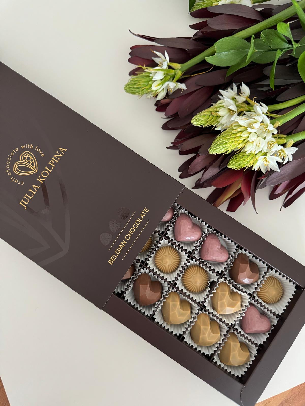 Premium handmade chocolate bonbons set (available for purchase only with flowers)