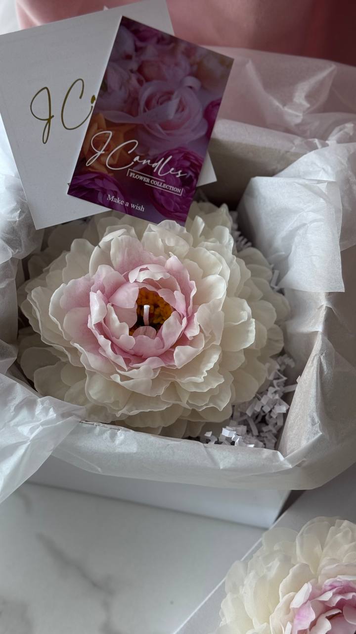 Beeswax Peony Candle / Handmade Flower Candle (Available for purchase only with flowers)